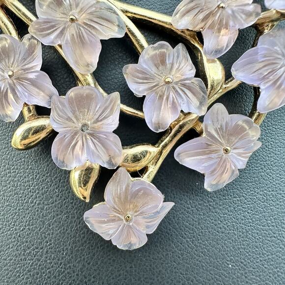 Crown Trifari Pink Lucite Floral Bib Necklace Molded Flowers Rare Choker Vintage - Picture 5 of 11